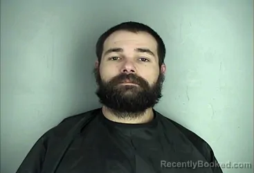 Mugshot of KYLE CHRISTOPHER HUNT