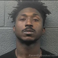Mugshot of MARQWUIS DAQWON SKIPWITH