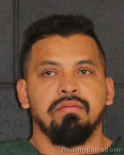 Mugshot of DEIVIS ASARI MONTALVAN-GUEVARA