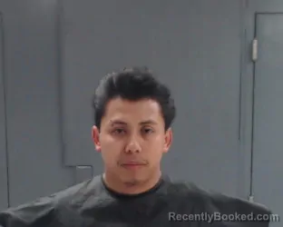 Mugshot of MAURICIO EDUARDO CADENA