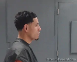 Mugshot of ESLI GEOVANNY PONCE-SANCHEZ