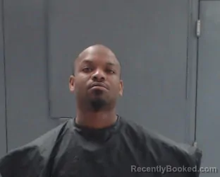 Mugshot of DAMARCUS TRAVON JACKSON