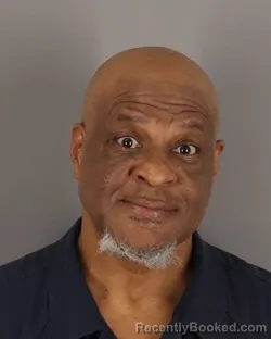 Mugshot of MICHAEL MARSHALL