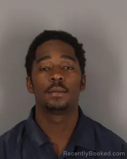 Mugshot of LADARIUS THOMPSON