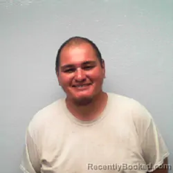 Mugshot of ROBERTO JOSE YNFANTE