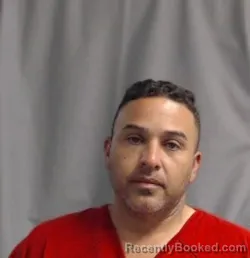 Mugshot of RAUL JESSE SANTOS