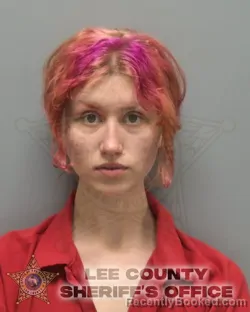 Mugshot of CARRIE SUSANNAH TEAGARDEN