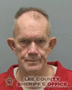 Mugshot of WAYNE GARLAND HONEYCUTT