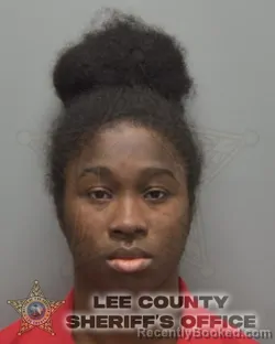 Mugshot of JASMINE RENEE SAINTIL