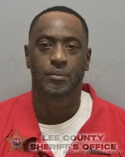 Mugshot of REGINALD LENARD DAVIS