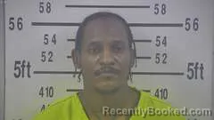 Mugshot of ROLANDO HERNANDEZ