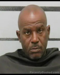 Mugshot of MARCUS BEATON