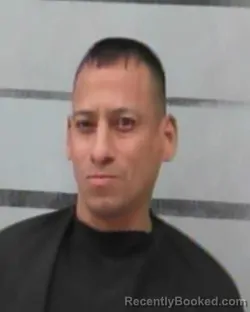 Mugshot of OSCAR ESPINOSA