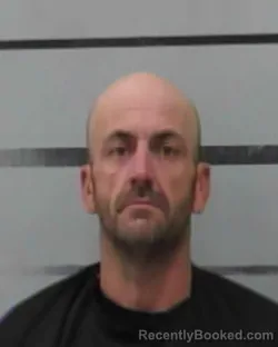 Mugshot of ROBIN EUGENE HOLLINGSWORTH