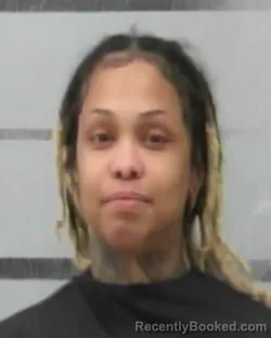 Mugshot of JULIA JONES