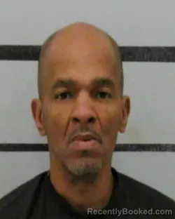 Mugshot of LARRY MCCALLAN JR