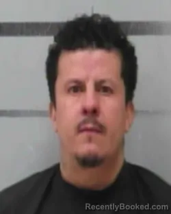 Mugshot of LEOVIGILDO SAVEDRA