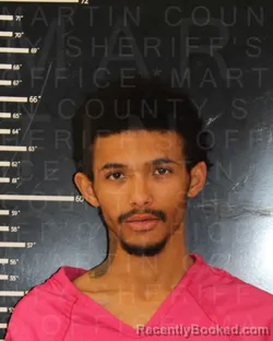 Mugshot of KENNIN WAYNE GAMBRELL
