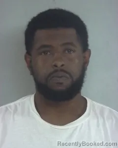 Mugshot of LATREYU QUIGITTE DOVE