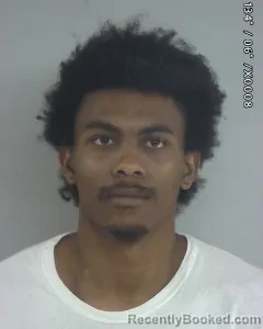 Mugshot of CRISTIAN ONEAL WOODS