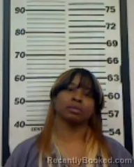 Mugshot of EBONY SHANETTE ROBERTS
