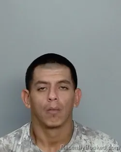 Mugshot of RUEBEN RAMIREZ
