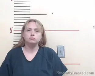 Mugshot of Crystal Lee Rauwald