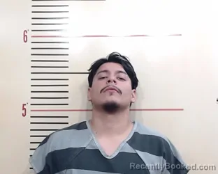 Mugshot of Carlos Daniel Jimenez