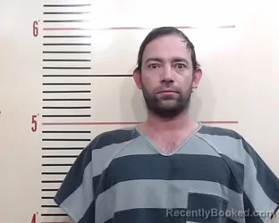 Mugshot of ADAN ASCENCION BANUELOS