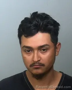 Mugshot of JUANANGEL GOMEZ