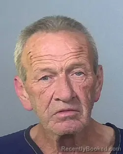 Mugshot of MICHAEL RAYMOND WEAVER