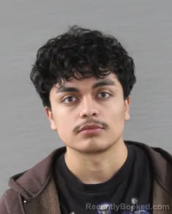 Mugshot of ISAAC ISAIAH LOPEZ