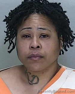 Mugshot of KIMBERLY DAVIS