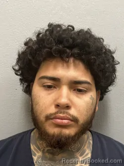 Mugshot of JUAN CARLOS VILLATORO-HERNANDEZ