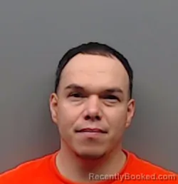 Mugshot of SANTIAGO ROBERT CORREA