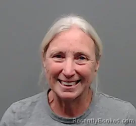 Mugshot of KATHLEEN VAN-DAALEN