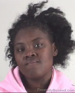 Mugshot of AUJMONAY KIRKLAND