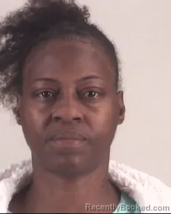 Mugshot of LATASHA MARES