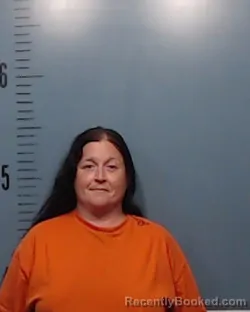 Mugshot of Kinsley Noelle Favor