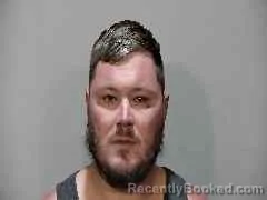 Mugshot of RYAN ASHBY SAUNDERS