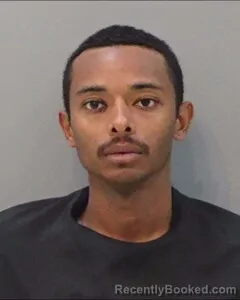Mugshot of JACOBI REYNOLDS