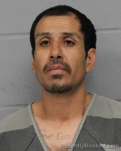 Mugshot of ARNOLDO RAMIREZ