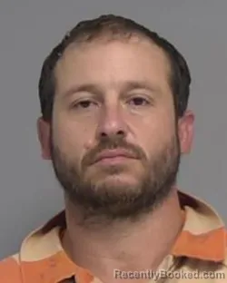 Mugshot of MATTHEW WILLIAM DAVIS