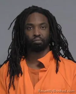 Mugshot of DEANDRE LORENZO DAVIS