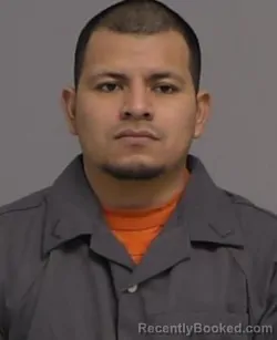 Mugshot of AXEL TIUL POP