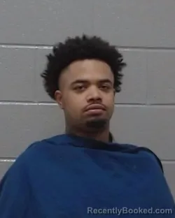 Mugshot of Tavion Donell Kearney