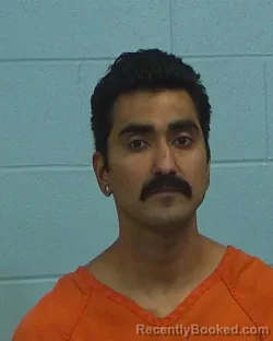 Mugshot of Favian Bayardo