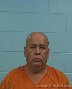 Mugshot of Susano Viveros-Benitez