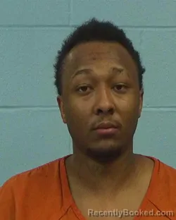 Mugshot of Donovan Dreon Thomas Pace