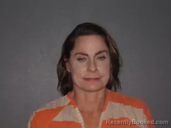 Mugshot of SONDRA LYNETTE WEATHERLY